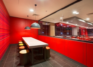 CBTE建筑事务所为土耳其的肯德基餐厅所作的设计抛开了快...